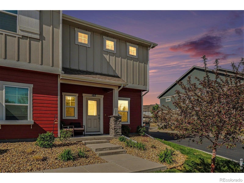 107 8th St, Berthoud, CO 80513