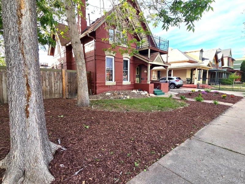 2929 Curtis St, Denver, CO 80205