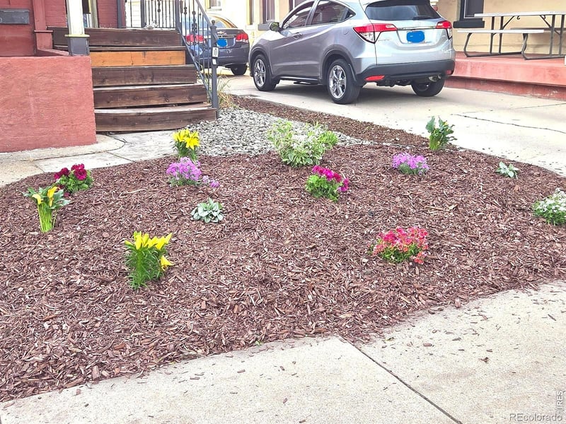 2929 Curtis St, Denver, CO 80205