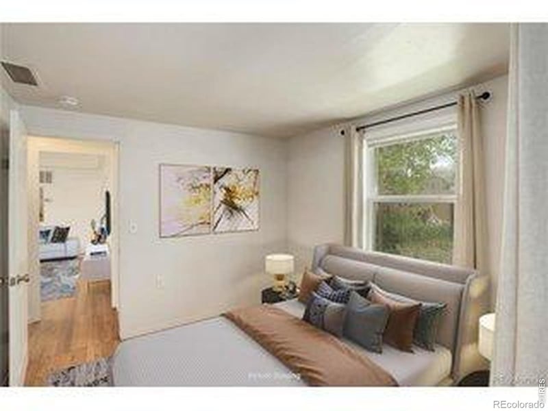 108-110 Hankins Ln, Loveland, CO 80537