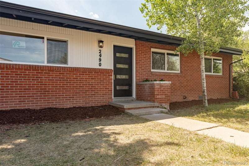 2490 Lewis St, Lakewood, CO 80215