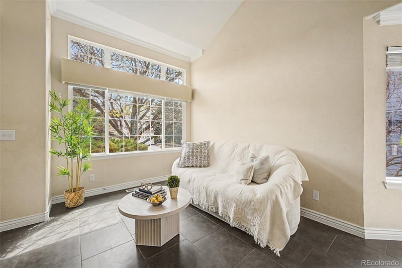 10015 Silver Maple Rd, Highlands Ranch, CO 80129