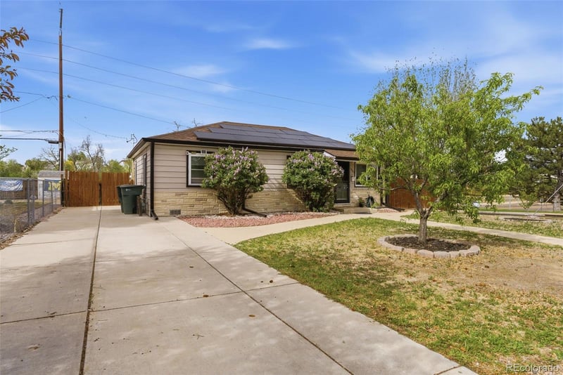 1981 Ruth Dr, Thornton, CO 80229