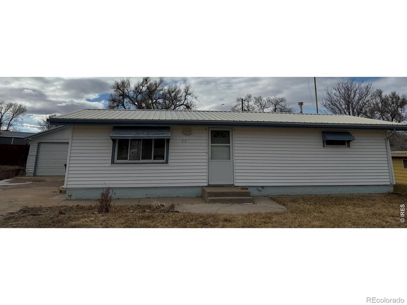 119 Pine St, Log Lane Village, CO 80705