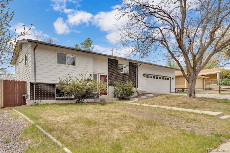 11552 Tennessee Pl, Lakewood, CO 80226