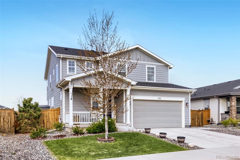 845 Waterloo Cir, Aurora, CO 80018