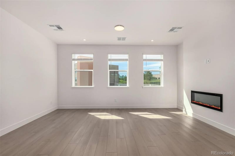 31 Ascent Trl, Englewood, CO 80112