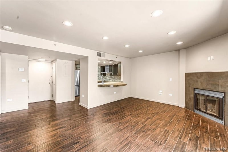 350 Detroit St #103, Denver, CO 80206