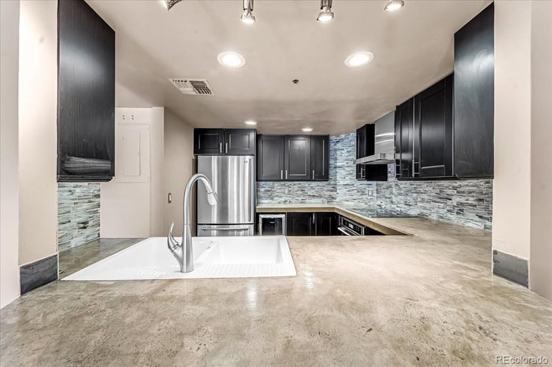 350 Detroit St #103, Denver, CO 80206
