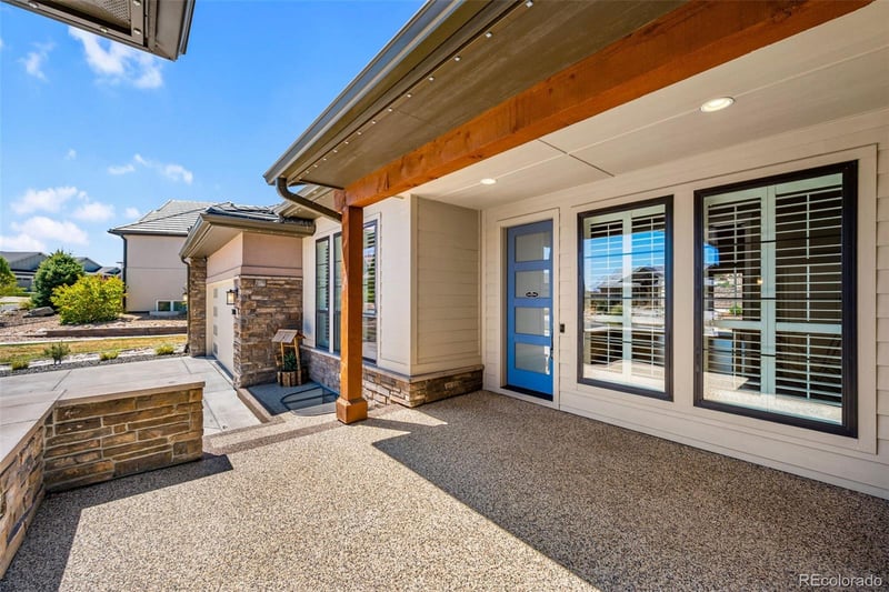 27001 Long Cir, Aurora, CO 80016