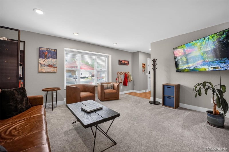 430 Dover Ct, Broomfield, CO 80020