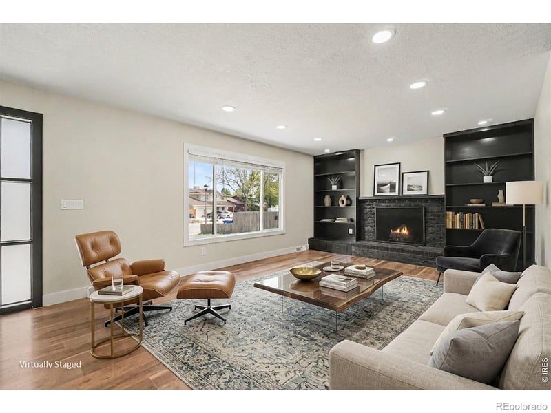 2421 Courtney Dr, Loveland, CO 80537