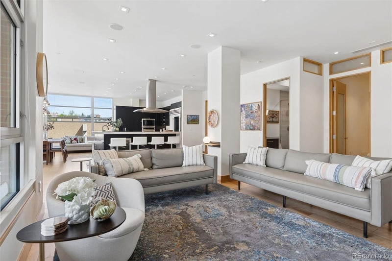 1155 Canyon Blvd #209, Boulder, CO 80302