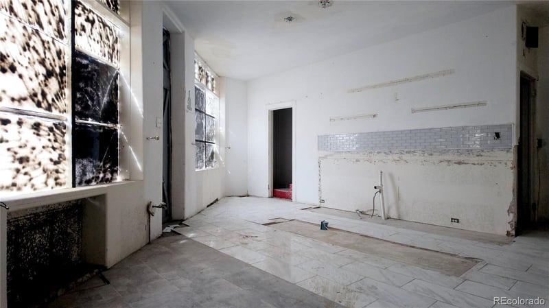 2120 Broadway , Denver, CO 80205