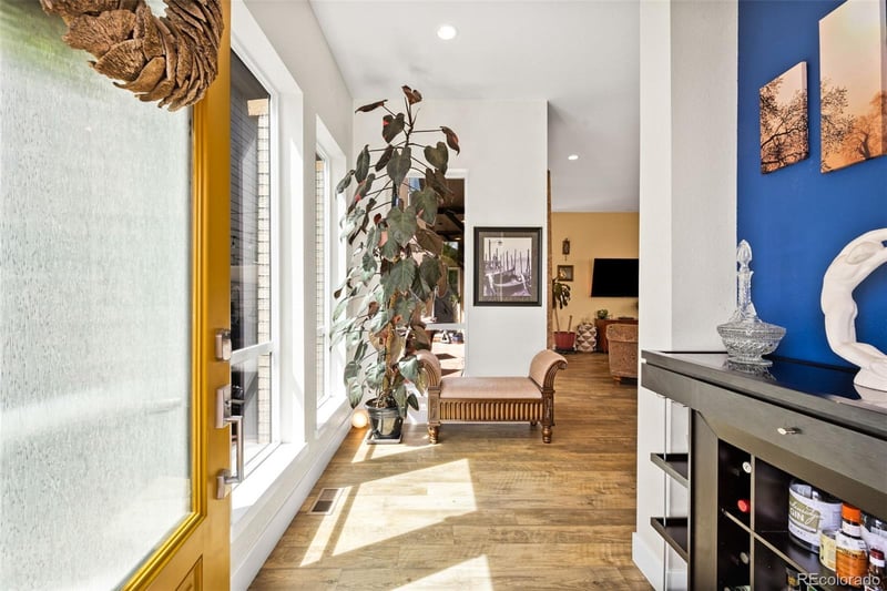 6707 Mariposa Ct, Denver, CO 80221