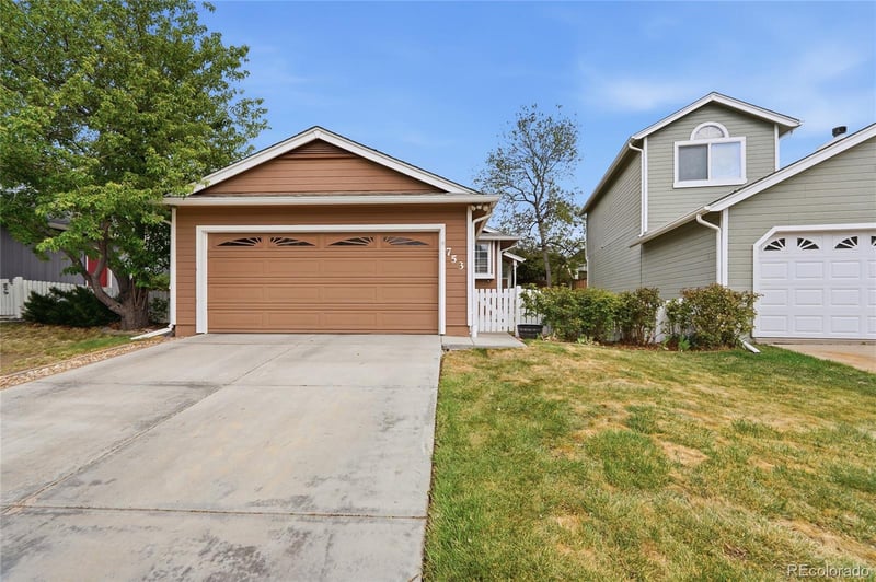 753 Walden Ct, Highlands Ranch, CO 80126