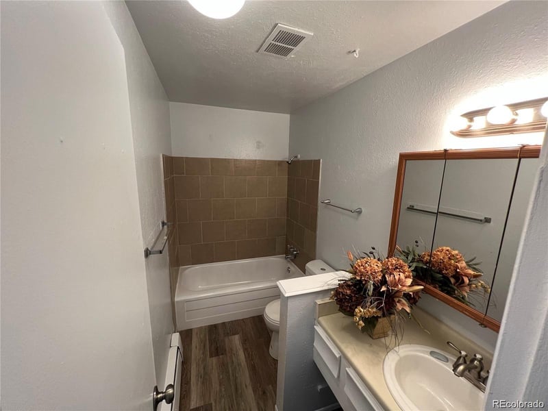 2565 Sheridan Blvd #20, Denver, CO 80227