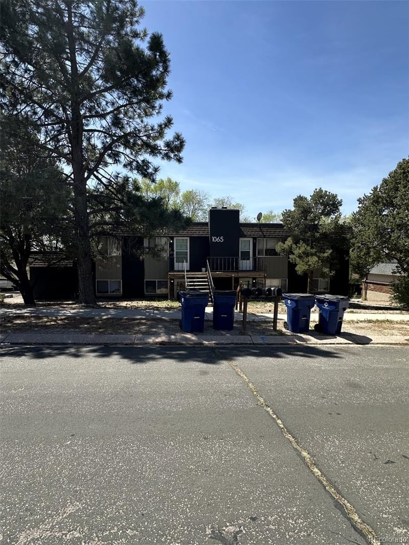 1065 Magnolia St, Colorado Springs, CO 80907
