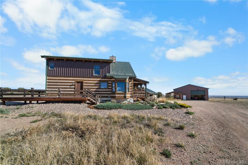 965 Newton Rd, Pueblo, CO 81005