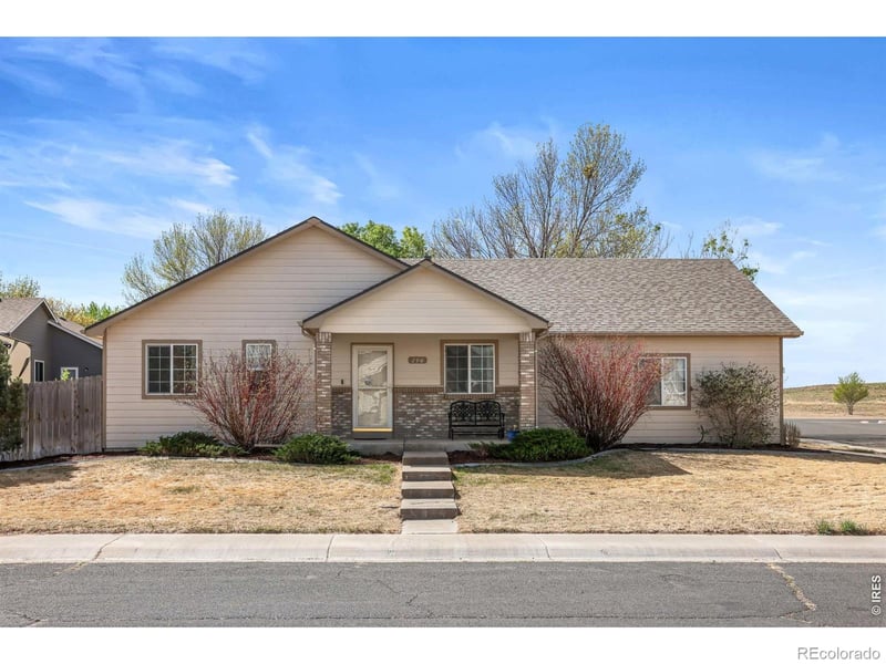 290 5th St Way, La Salle, CO 80645
