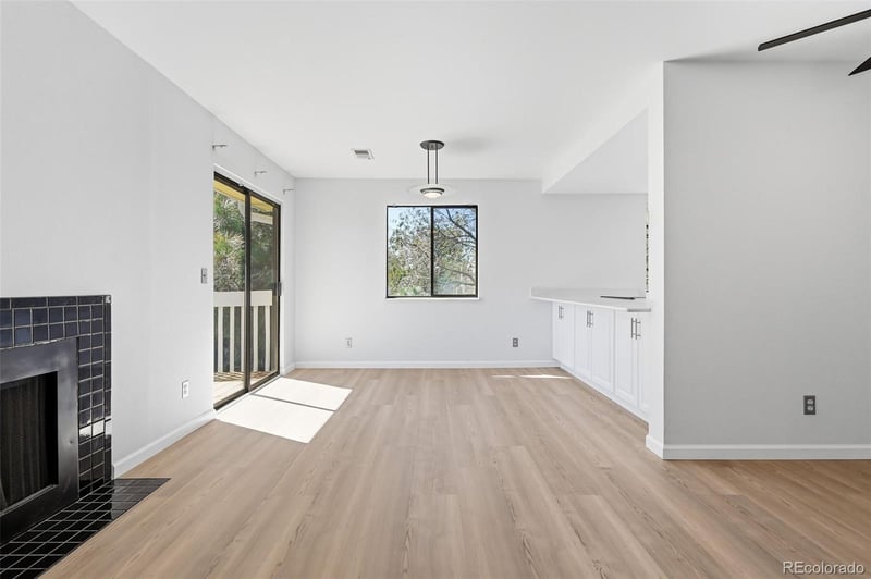 12470 Cornell Ave #304, Aurora, CO 80014