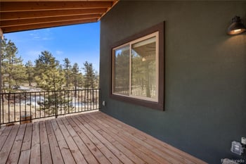 142 Hackamore Dr, Florissant, CO 80816