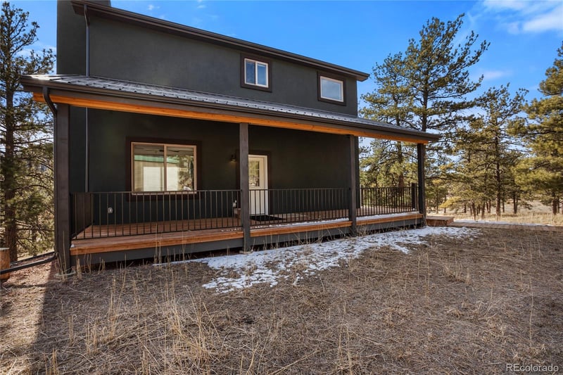 142 Hackamore Dr, Florissant, CO 80816