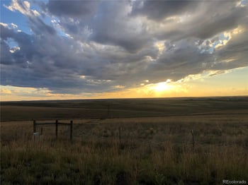 69660 Briarwood Pl, Byers, CO 80103