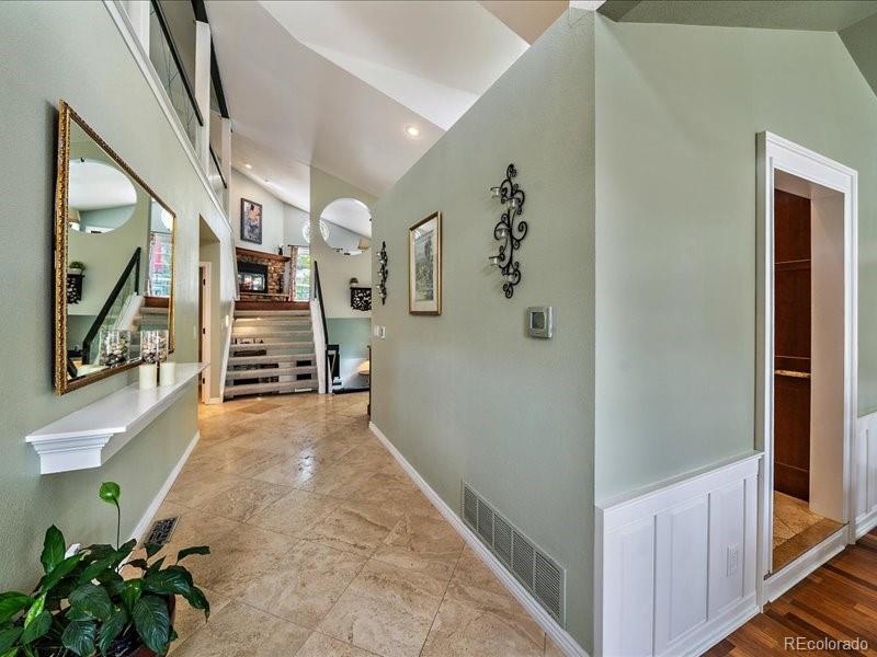 9306 Sulton Ct, Highlands Ranch, CO 80126
