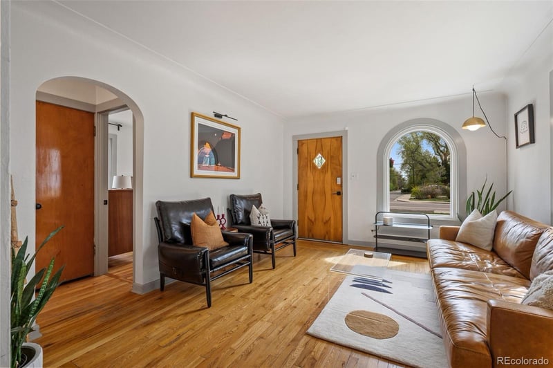 1095 Carr St, Lakewood, CO 80214