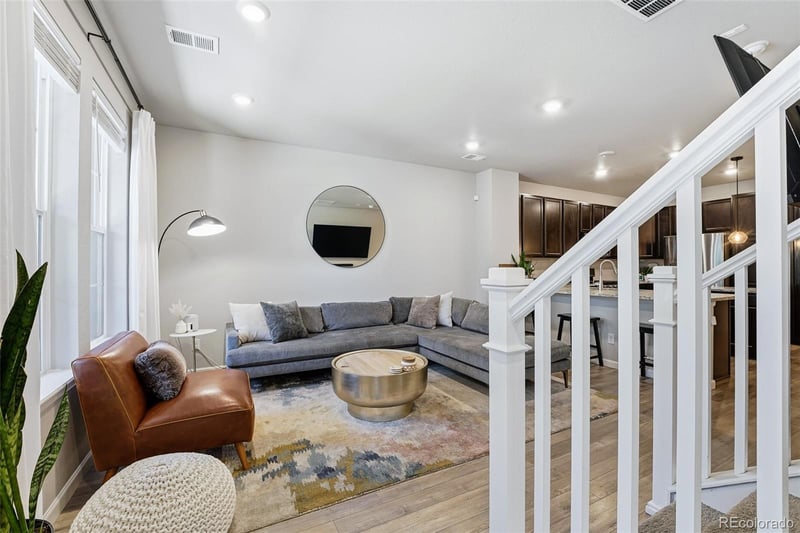 14992 Belleview Ave, Aurora, CO 80015