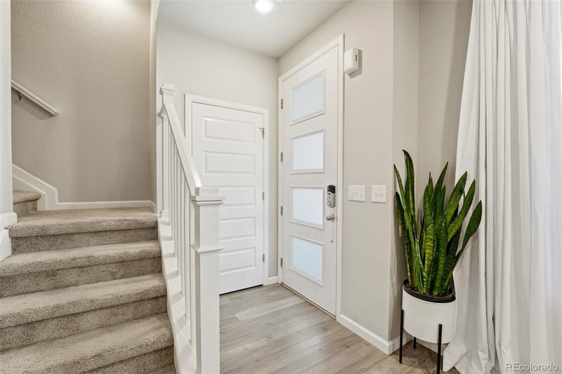 14992 Belleview Ave, Aurora, CO 80015