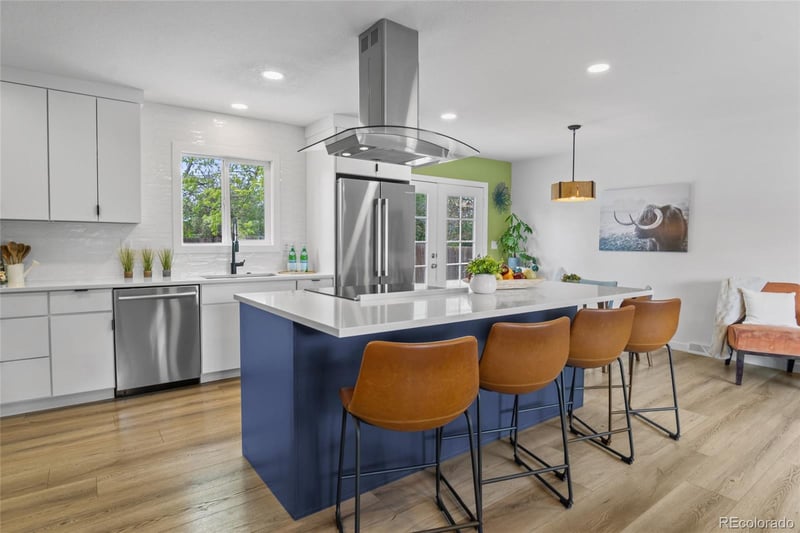 7439 Teller St, Littleton, CO 80128