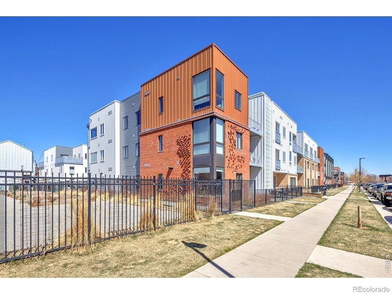2525 Arapahoe St #RD306, Denver, CO 80205