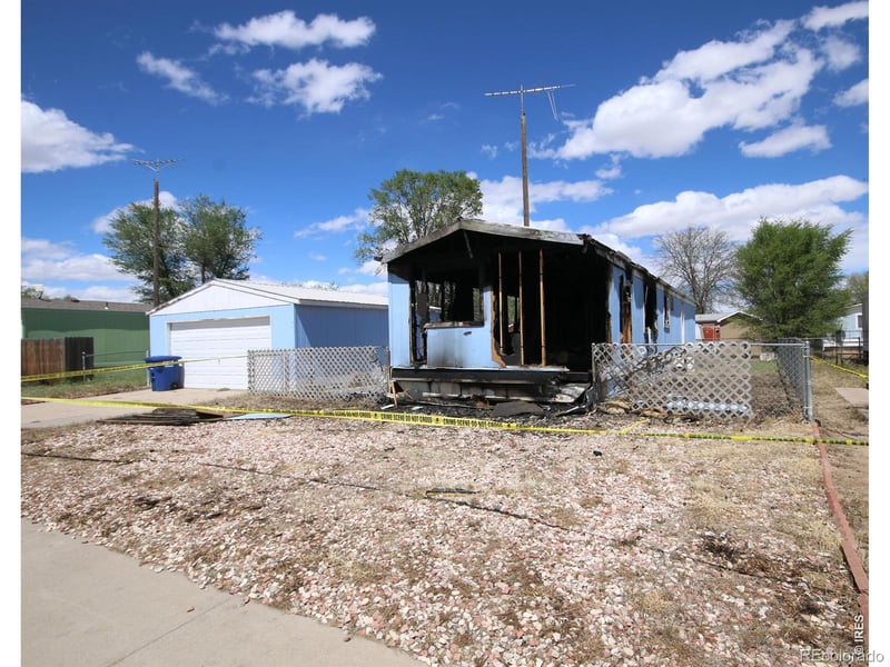 214 Oak St, Log Lane Village, CO 80705