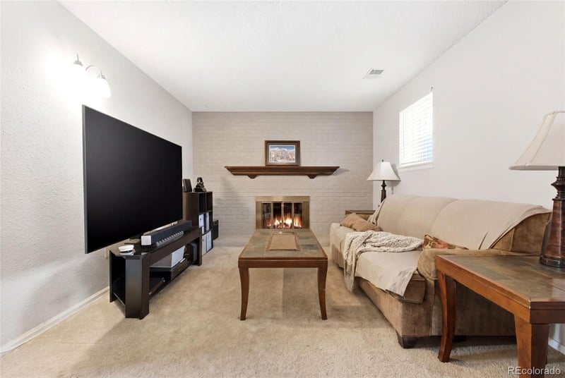 8545 Dartmouth Pl, Lakewood, CO 80227