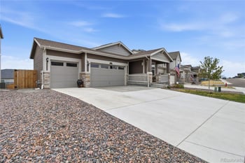 892 Crestone St, Johnstown, CO 80534