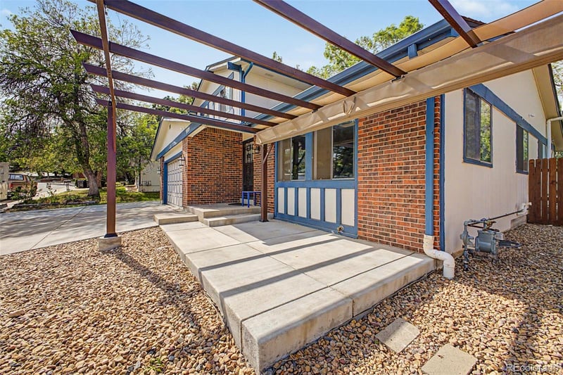 9309 76th Ave, Arvada, CO 80005