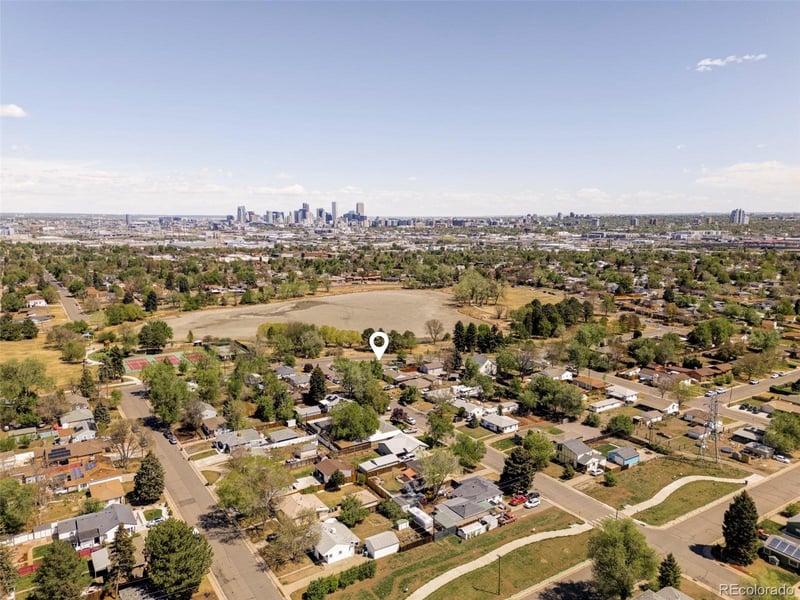 910 Alcott St, Denver, CO 80219