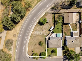 910 Alcott St, Denver, CO 80219