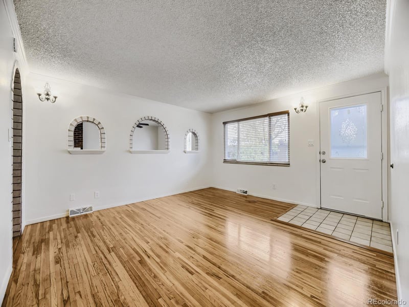 2011 Carr St, Lakewood, CO 80227