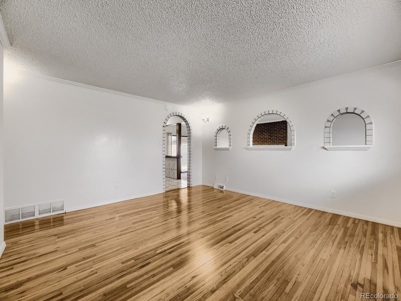 2011 Carr St, Lakewood, CO 80227