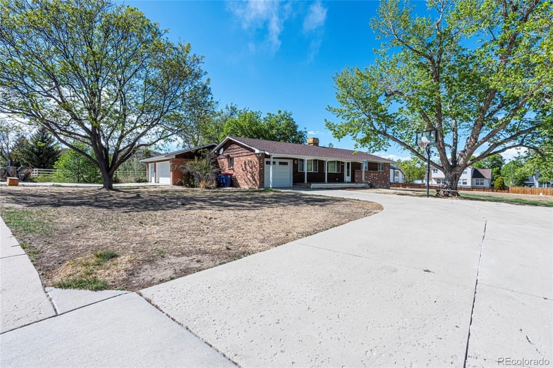 1495 10th Ave, Broomfield, CO 80020