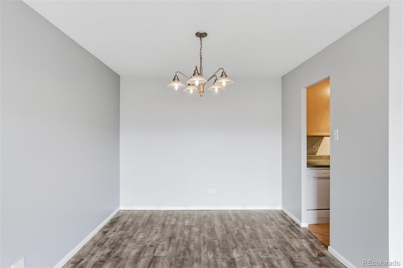 955 Eudora St #1105, Denver, CO 80220