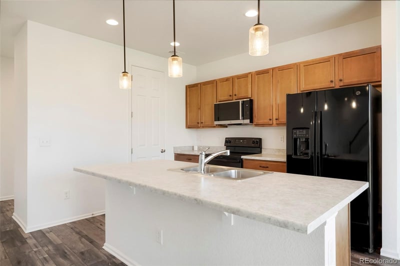 6318 Vista Cliff Loop, Castle Rock, CO 80104