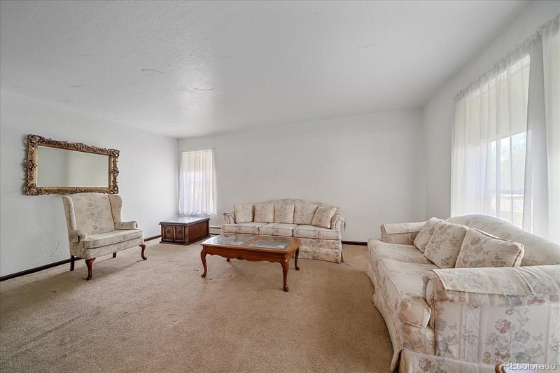 3121 Oak St, Lakewood, CO 80215