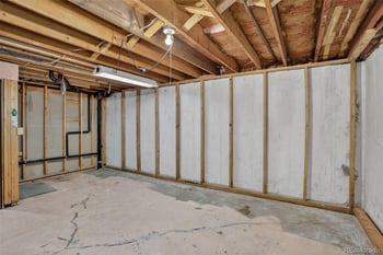 6942 68th Pl, Arvada, CO 80003