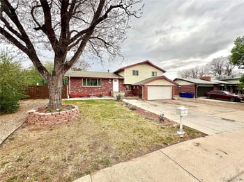 12882 Center Ave, Aurora, CO 80012