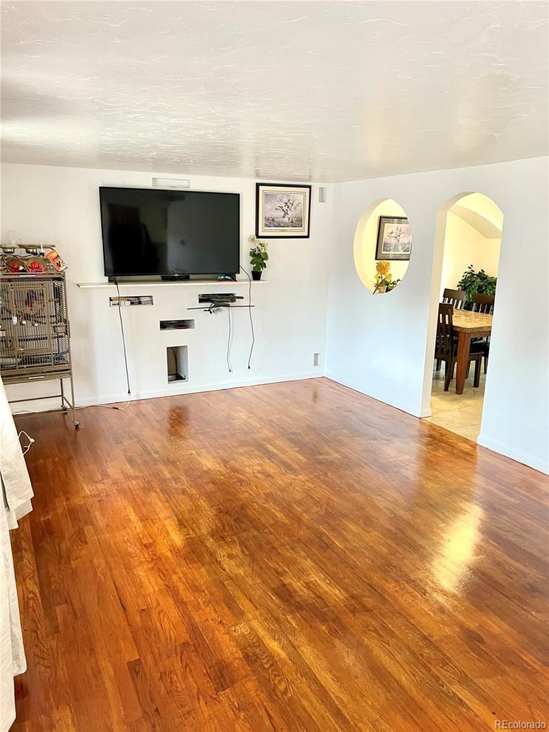 12882 Center Ave, Aurora, CO 80012