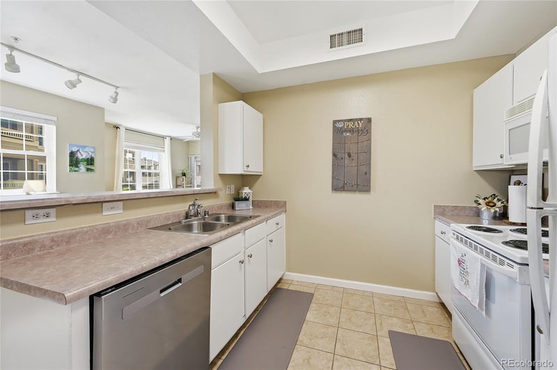 12858 Ironstone Way #201, Parker, CO 80134